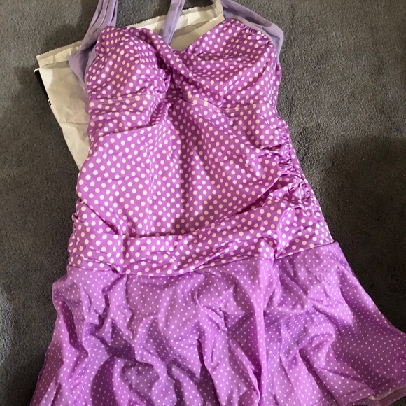 Isaac Mizrahi Other - Isaac Mizrahi halter bathing suit Isaac Mizrahi Other - Isaac Mizrahi halter bathing suit